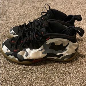 Nike Foamposite One Fighter Jets